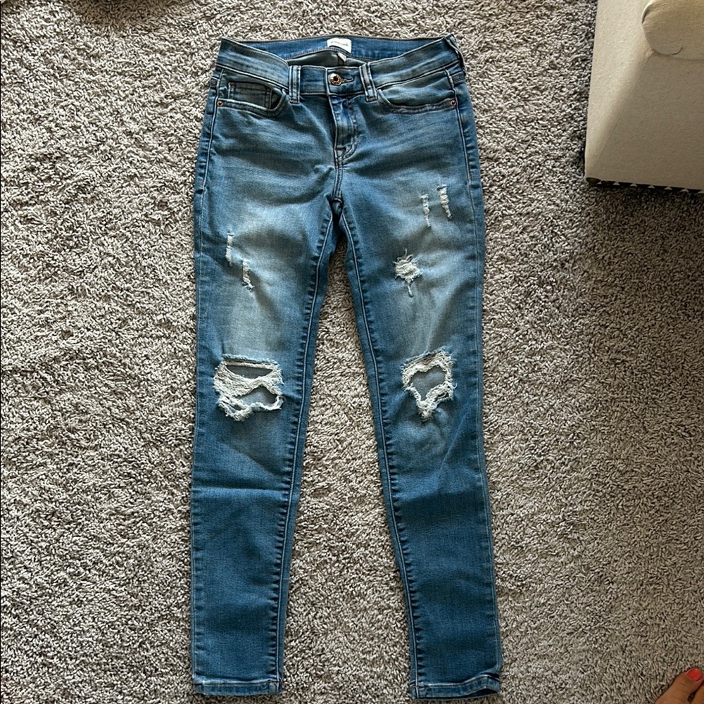 Distressed Skinny Jeans